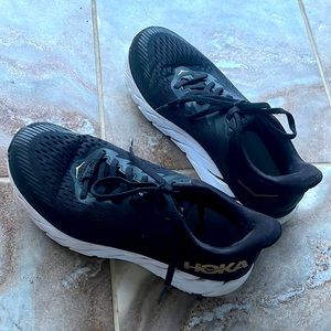 Hoka one one Clifton 7 Black size 8